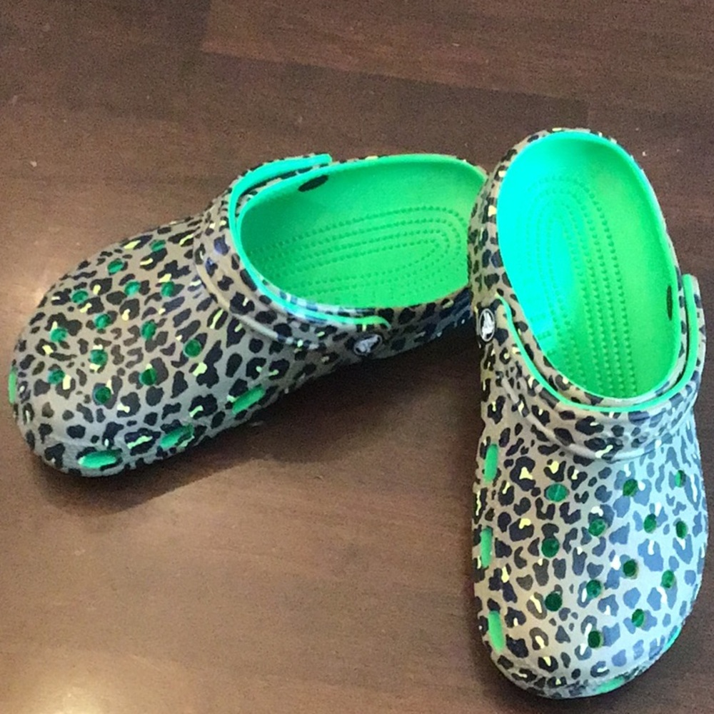 Leopard Print Clogs with Green Interior